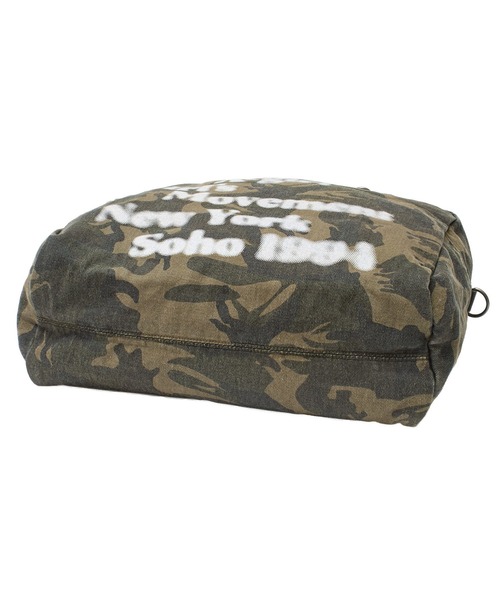 X-girl（エックスガール）の「HAZY LOGO 2WAY BIG TOTE BAG（トートバッグ・レディース・カモフラージュ/ベージュ・ONE SIZE）」の8枚目の写真