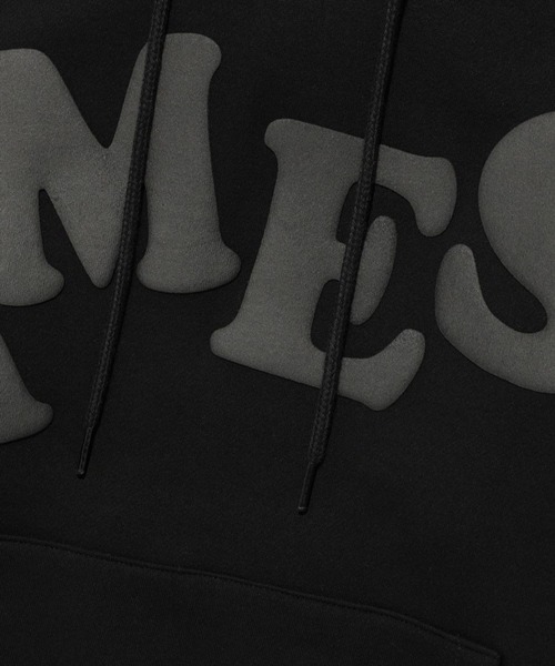 AMESWORLDWIDE（アメスワールドワイド）の「【UNISEX】AMES WORLDWIDE ／BIG TYPOフーディー（パーカー・レディース・ブラック/グレー/カーキ・MEDIUM/SMALL/LARGE）」の9枚目の写真