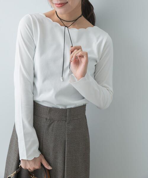F by ROSSO(エフバイロッソ)の「F by ROSSO スカラッププルオーバー(Tシャツ/カットソー・レディース・オフホワイト/グレー/ブラック・FREE)」の2枚目の写真