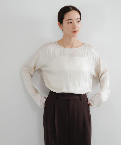 URBAN RESEARCH(アーバンリサーチ)の「ヴィンテージサテンTシャツブラウス(シャツ/ブラウス・レディース・ブラック/オフホワイト・FREE)」の6枚目の写真