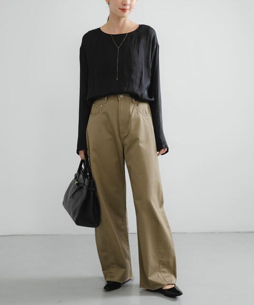 URBAN RESEARCH(アーバンリサーチ)の「ヴィンテージサテンTシャツブラウス(シャツ/ブラウス・レディース・ブラック/オフホワイト・FREE)」の21枚目の写真