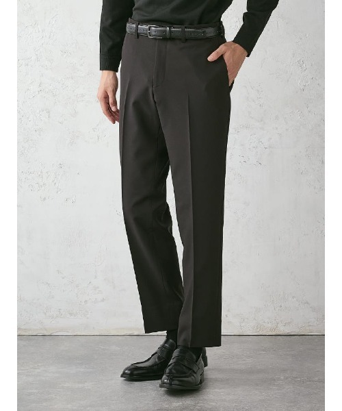 Perfect Suit FActory（パーフェクトスーツファクトリー）の「《裾上げ済み/上下セット/洗える》WEB限定セットアップスーツ【utilityモデル】無地　ブラック（セットアップ・メンズ・ブラック・M/L/LL/S）」の11枚目の写真