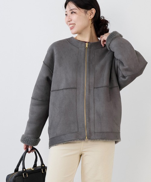 MICA&DEAL(マイカ&ディール)の「リバーシブルノーカラーボアコート(ノーカラーコート・レディース・オフホワイト/チャコールグレー/ブラウン・FREE)」の20枚目の写真