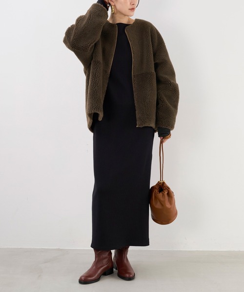 MICA&DEAL リバーシブルノーカラーボアコート MICA&DEAL（マイカ＆ディール）の「リバーシブルノーカラーボアコート