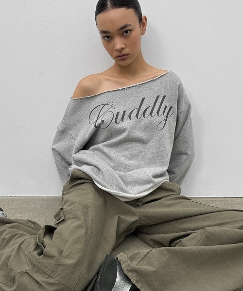 BLACKUP（ブラックアップ）の「[MADE] チピボートネックプリント長袖Tシャツ（Tシャツ/カットソー・レディース・チャコール/ホワイト系/グレー・FREE）」の2枚目の写真