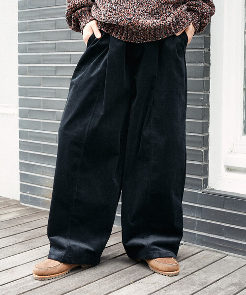 PUBLUX（パブリュクス）の「PUBLUX/パブリュクス ワイドコーデュロイイージーパンツ(限定展開)（その他パンツ・メンズ・ブラック/ブラウン/ベージュ・LARGE/MEDIUM/SMALL）」の9枚目の写真