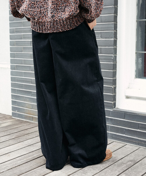 PUBLUX（パブリュクス）の「PUBLUX/パブリュクス ワイドコーデュロイイージーパンツ(限定展開)（その他パンツ・メンズ・ブラック/ブラウン/ベージュ・LARGE/MEDIUM/SMALL）」の10枚目の写真