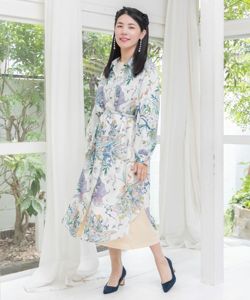 ScoLar（スカラー）の「ScoLar(スカラー) 星座と花束柄シャツワンピース（シャツワンピース・レディース・ブラック/グレー・MEDIUM）」の12枚目の写真