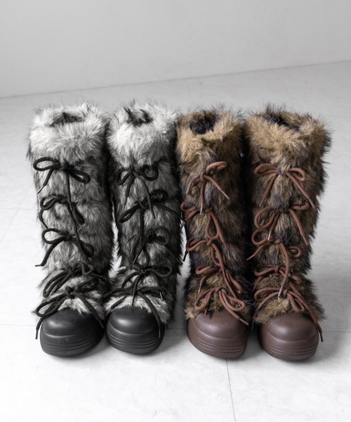 me+em select(ミームセレクト)の「【 2color 】ボリュームフェイクファーレースアップロングブーツ / volume fake fur laceup long boots(ブーツ・レディース・ブラック/ブラウン・36/37/40/38/39)」の5枚目の写真