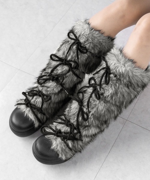 me+em select(ミームセレクト)の「【 2color 】ボリュームフェイクファーレースアップロングブーツ / volume fake fur laceup long boots(ブーツ・レディース・ブラック/ブラウン・36/37/40/38/39)」の20枚目の写真