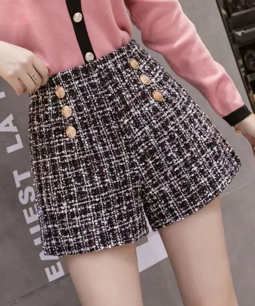 SPIGA(スピーガ)の「ダブルボタンツイードショートパンツ(その他パンツ・レディース・グレー/ブラック・SMALL/MEDIUM/LARGE/X-LARGE)」の6枚目の写真