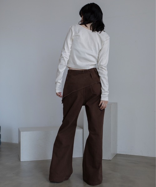 VACANCY(ヴァカンシー)の「ざっくりUネッククロップド丈トップス(Tシャツ/カットソー・レディース・アイボリー/ブラック/ブラウン/チャコールグレー・FREE)」の14枚目の写真