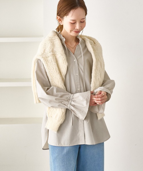 ROPE' PICNIC（ロペピクニック）の「フリルレイヤードシャツ（シャツ/ブラウス・レディース・サックスブルー/ベージュ/ブルー/オフホワイト・FREE）」の10枚目の写真