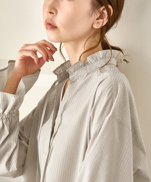 ROPE' PICNIC（ロペピクニック）の「フリルレイヤードシャツ（シャツ/ブラウス・レディース・サックスブルー/ベージュ/ブルー/オフホワイト・FREE）」の15枚目の写真