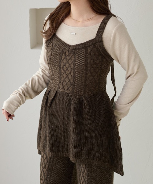 apres jour clair（アプレジュールクレア）の「【apres jour clair】プレート付きトップス（Tシャツ/カットソー・レディース・オレンジ系その他/アイボリー/ブラック/ブラウン系その他/ベージュ/オフホワイト/ピンク・X-LARGE/フリー）」の10枚目の写真