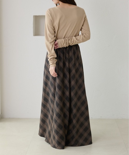 apres jour clair（アプレジュールクレア）の「【apres jour clair】プレート付きトップス（Tシャツ/カットソー・レディース・オレンジ系その他/アイボリー/ブラック/ブラウン系その他/ベージュ/オフホワイト/ピンク・X-LARGE/フリー）」の21枚目の写真