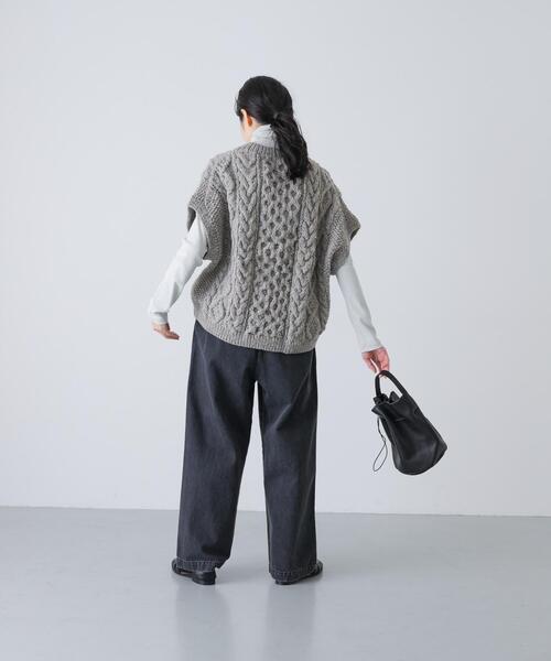 美品　かぐれ　アランウールベスト　グレー かぐれ 新品 今季 ペルーアランニットベスト グレー ウール100% - メルカリ