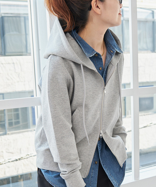 Spick & Span（スピックアンドスパン）の「《追加4》ストレッチジップフードパーカー（パーカー・レディース・チャコールグレー/ライトグレー/ブラウン・FREE）」の7枚目の写真