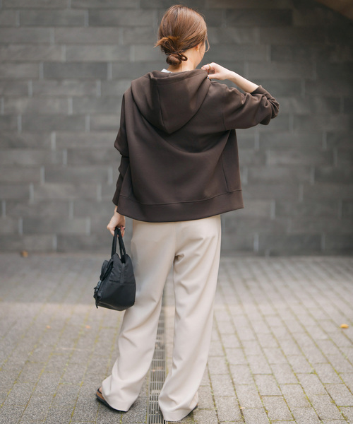 Spick & Span（スピックアンドスパン）の「《追加4》ストレッチジップフードパーカー（パーカー・レディース・チャコールグレー/ライトグレー/ブラウン・FREE）」の20枚目の写真