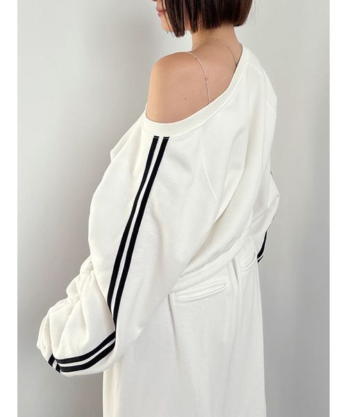 SNIDEL（スナイデル）の「【SNIDEL/NUTMEG】オフショルジップロゴプルオーバー（スウェット・レディース・グレー/ホワイト/ピンク・F）」の12枚目の写真