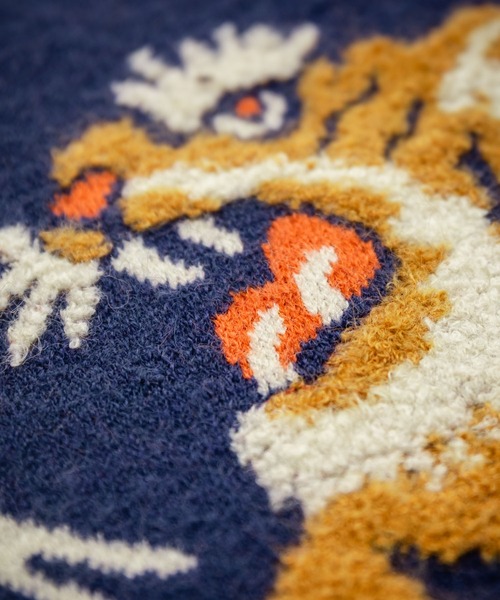 KRIFF MAYER（クリフメイヤー）の「KRIFF MAYER クリフメイヤー もちのび虎刺繍Vネックニットカーディガン 2523100（カーディガン/ボレロ・メンズ・ブルー/ブラック/ベージュ/カーキ・XL/L/M）」の13枚目の写真