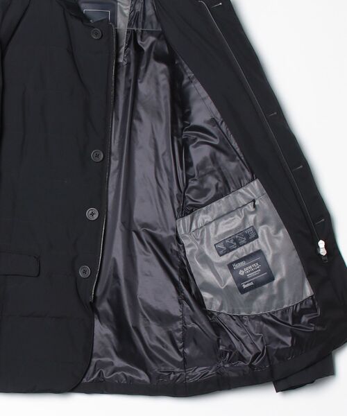 HERNO(ヘルノ)の「HERNO Laminar GORE-TEX INFINIUM WINDSTOPPER DOWN TAILORED JACKET ヘルノ ラミナー テイラード ダウンジャケット(ダウンジャケット/コート・メンズ・ブラック/ネイビー系1・48/52/46/50)」の17枚目の写真