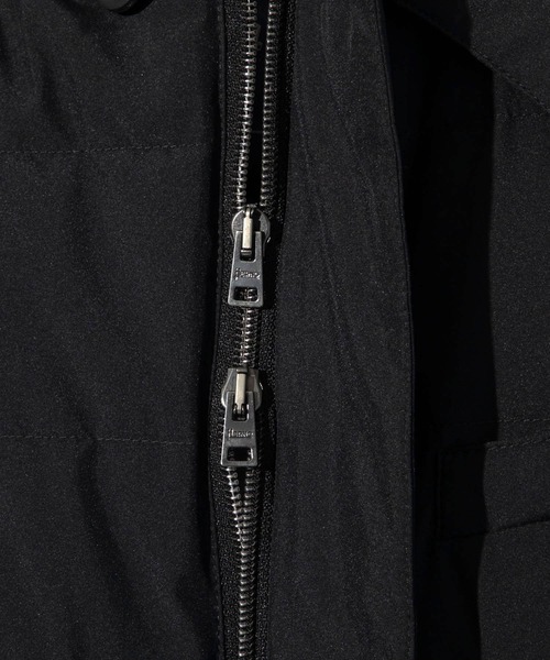 HERNO(ヘルノ)の「HERNO Laminar GORE-TEX INFINIUM WINDSTOPPER DOWN TAILORED JACKET ヘルノ ラミナー テイラード ダウンジャケット(ダウンジャケット/コート・メンズ・ブラック/ネイビー系1・48/52/46/50)」の13枚目の写真
