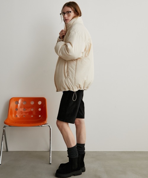 Auntie Rosa Holiday（アンティローザホリデー）の「中綿オーバーサイズコート / ブルゾン（ダウンジャケット/コート・レディース・アイボリー/ブラック/ライトグレー/キャメル・FREE）」の7枚目の写真