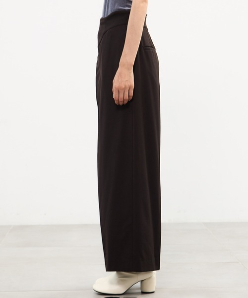 MURRAL(ミューラル)の「【MURRAL/ミューラル】Gurkha asymmetry slacks/グルカアシンメトリースラックス(スラックス・レディース・ブラウン/ブラック・1/2)」の21枚目の写真