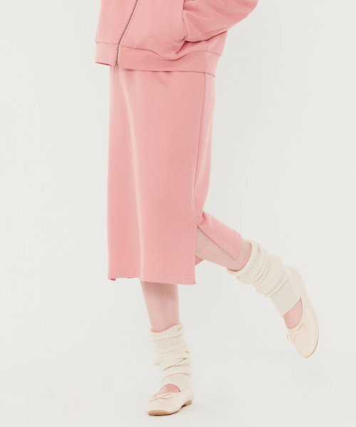 CHASECULT（チェイスカルト）の「レディースレタリング刺繍スカート-BERG6251B0P（スカート・レディース・PINK・67/74）」の2枚目の写真