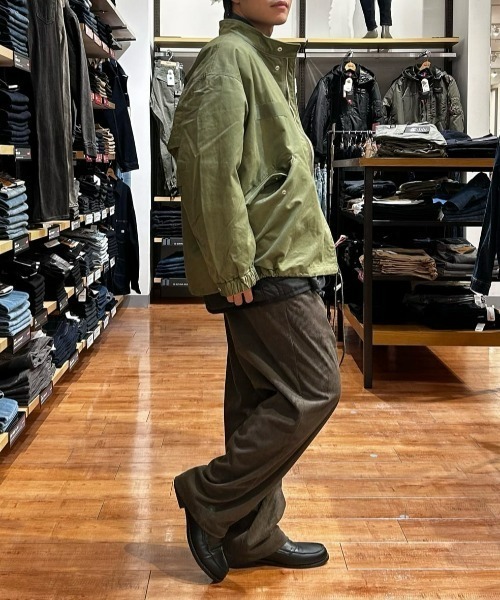 BACK NUMBER(バックナンバー)の「【BACK NUMBER】ライナー付きショートモッズコート (ミリタリー/スタンドカラー/防風/2WAY/キルティング/ドローコード/ボクシーシルエット)(モッズコート・メンズ・キナリ/ブラック/オリーブ・M/XL/L)」の7枚目の写真