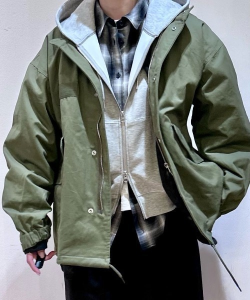 BACK NUMBER(バックナンバー)の「【BACK NUMBER】ライナー付きショートモッズコート (ミリタリー/スタンドカラー/防風/2WAY/キルティング/ドローコード/ボクシーシルエット)(モッズコート・メンズ・キナリ/ブラック/オリーブ・M/XL/L)」の14枚目の写真