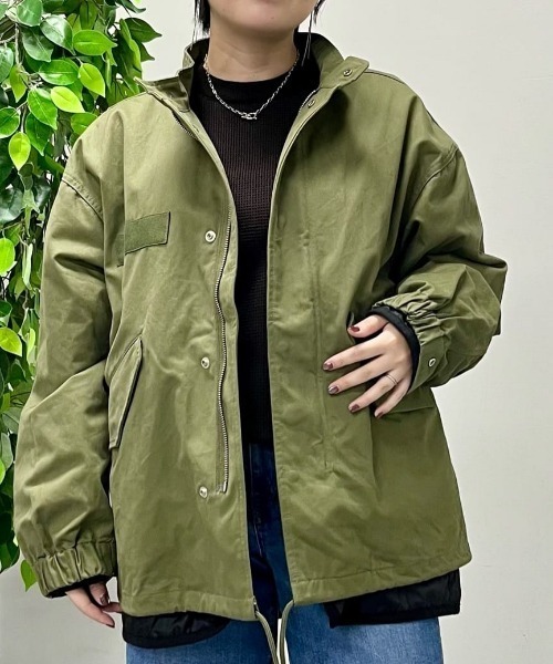 BACK NUMBER(バックナンバー)の「【BACK NUMBER】ライナー付きショートモッズコート (ミリタリー/スタンドカラー/防風/2WAY/キルティング/ドローコード/ボクシーシルエット)(モッズコート・メンズ・キナリ/ブラック/オリーブ・M/XL/L)」の21枚目の写真
