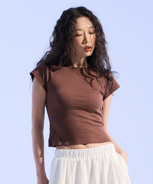 MOAA(モア)の「Ashline Tee (BRICK)(Tシャツ/カットソー・レディース・その他・SMALL/MEDIUM/LARGE)」の1枚目の写真