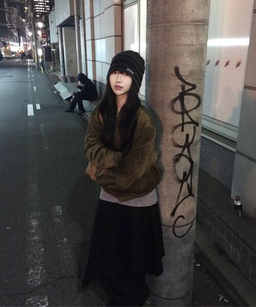 AAKAM(アーカム)の「AKM CROS2 Zip-Up Hoodie (Black)(パーカー・レディース・その他・1/2)」の19枚目の写真