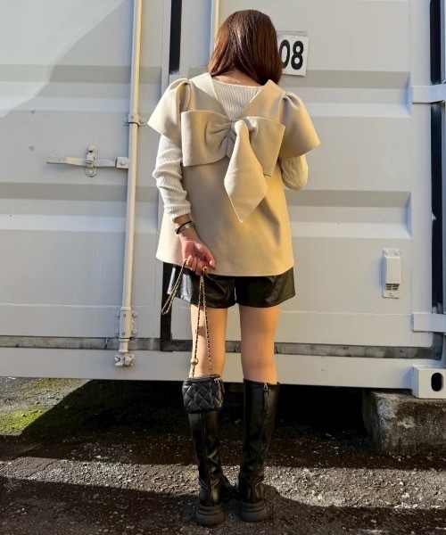 M y u(ミュー)の「BIG RIBBON パフジレTOPS(ベスト・レディース・ブラック/ベージュ・FREE)」の21枚目の写真
