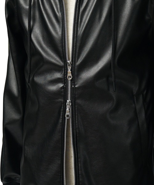 SOMEDIFF(サムディフ)の「【SOMEDIFF】PUレザーフルジップパーカー メンズ ブラック カーキ ダブルジップ 春服 冬服(パーカー・メンズ・ブラック×カーキ/ブラック×ブラック・M/L/XL)」の16枚目の写真
