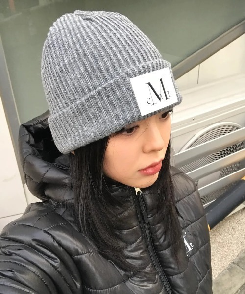 MUCENT(ムセント)の「【日本未発売/WEB限定】MUCENT(ムセント)/ロング ニット ビーニー ニット帽/BOOT LONG KNIT BEANIE(ニットキャップ/ビーニー・レディース・ブラック/アイボリー/グレー・FREE)」の17枚目の写真