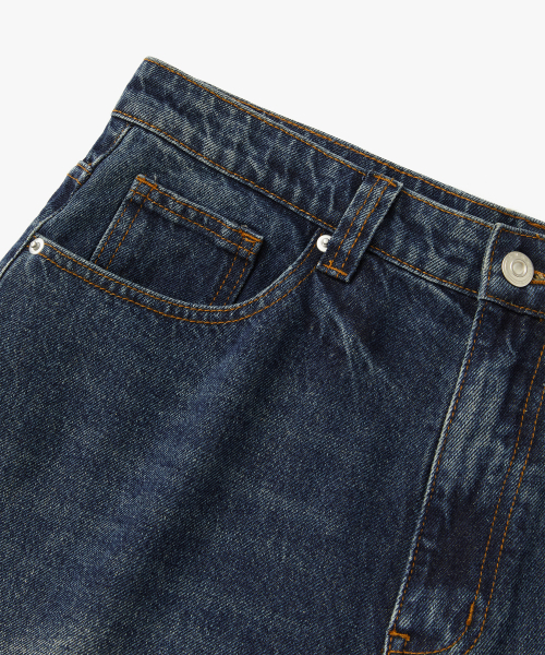 SUARE（スアレ）の「ターンアップデニムパンツディープブルー（デニムパンツ・レディース・ダークインディゴブルー・MEDIUM/LARGE/X-LARGE）」の3枚目の写真