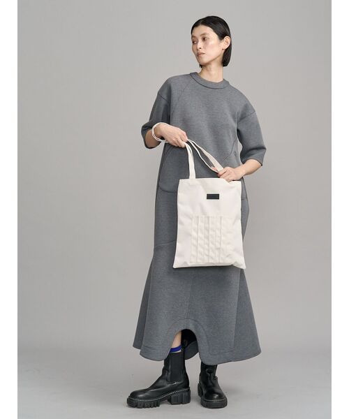 UN3D.（アンスリード）の「NYLON ORIGAMI POCKET TOTE / ナイロンオリガミポケットトート（トートバッグ・レディース・ホワイト/グリーン/ブラック/ブルー・FREE）」の21枚目の写真