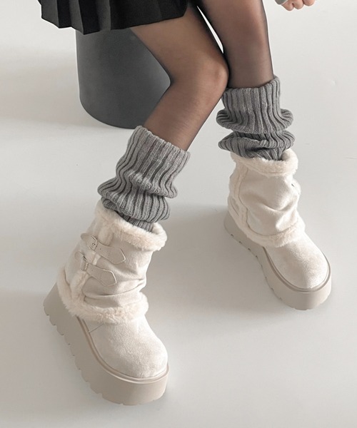 Shoes in Closet（シューズインクローゼット）の「厚底 レッグ