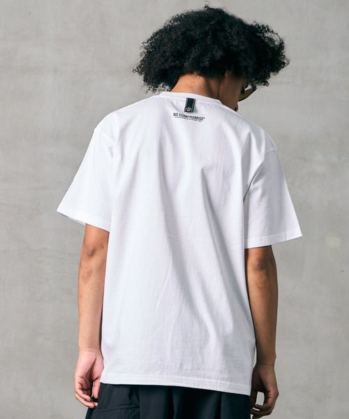 VIRGOwearworks（ヴァルゴウェアワークス）の「LIPS FILM GRAPHIC TEE（Tシャツ/カットソー・メンズ・ホワイト/ブラック・2/3/4/5）」の8枚目の写真