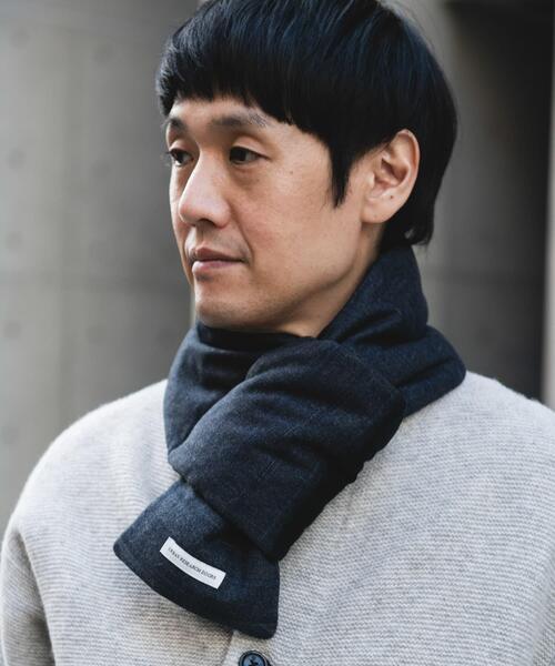 URBAN RESEARCH DOORS（アーバンリサーチドアーズ）の「ダウンマフラー（マフラー・メンズ・ネイビー/ブラウン系その他/グレー系その他/チャコールグレー/グリーン系その他・-）」の3枚目の写真