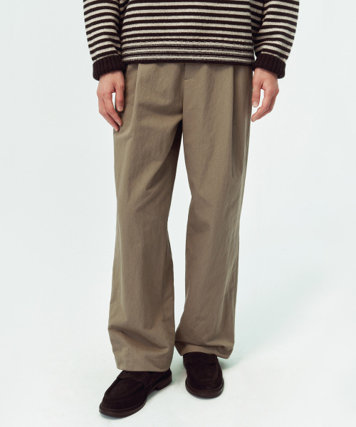 BLANKROOM(ブランクルーム)の「ワンタックC.N.パンツ_ダスティベージュ(その他パンツ・レディース・その他・1/2/0/3)」の5枚目の写真