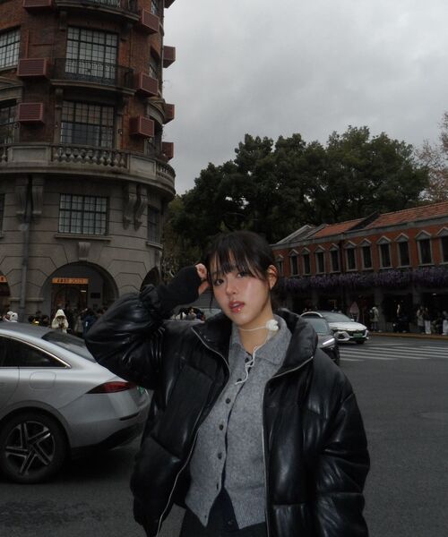 NEUFETBLEU(ヌフエブル)の「NEB metal shine two tone cardigan (gray)(カーディガン/ボレロ・レディース・その他・FREE)」の9枚目の写真