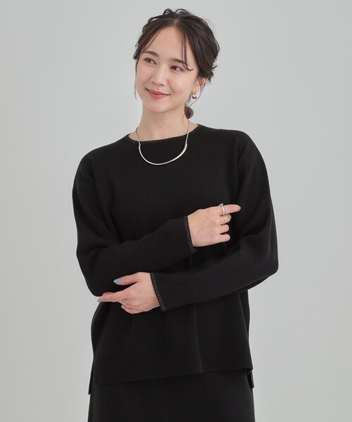 SHOO・LA・RUE（シューラルー）の「【洗濯機可/セットアップ可/毛玉になりにくい】クルーネックニット（ニット/セーター・レディース・ライトパープル/グリーン系/ダークブラウン/ブラック/イエロー系その他/ライトベージュ・01/02/03/04）」の19枚目の写真