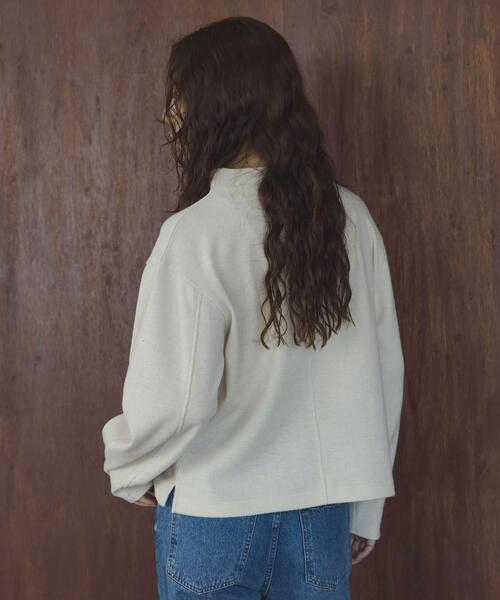 URBAN RESEARCH Sonny Label（アーバンリサーチサニーレーベル）の「ジャージーボトルネックプルオーバー（Tシャツ/カットソー・レディース・グレー/チャコールグレー/アイボリー・FREE）」の6枚目の写真