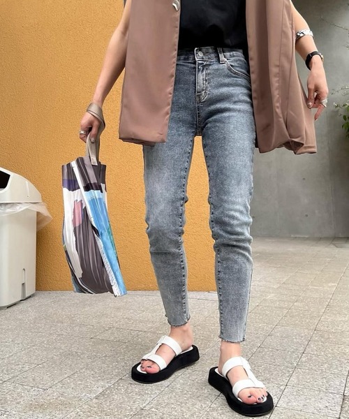 merrylatte(メリーラテ)の「ストレッチストレートケミカルデザインデニムpt【Primaras】(デニムパンツ・レディース・ブルー・L/M/S)」の9枚目の写真