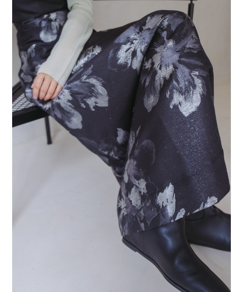 sahara（サハラ）の「Flower Jacquard Flare Skirt（スカート・レディース・ブラック/アイボリー/ブラウン・S/M）」の7枚目の写真