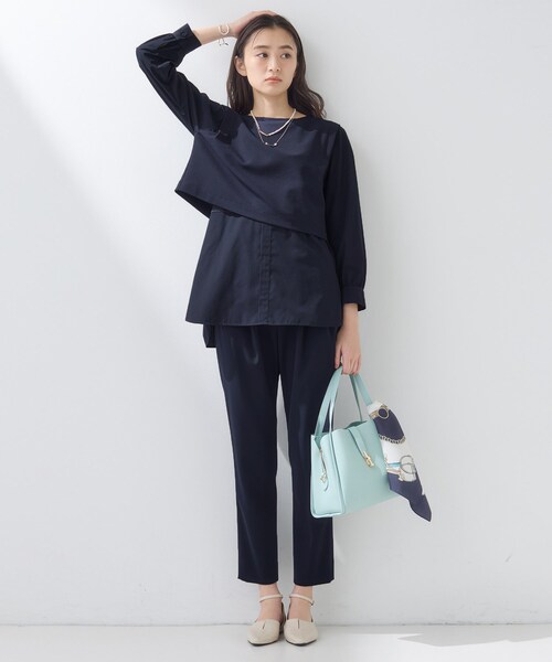 INDIVI(インディヴィ)の「【洗える/UVケア】レイヤード風デザイントップス(Tシャツ/カットソー・レディース・ベージュ/ブラック/ネイビー系5・38/15 /13/05/40/19/36)」の14枚目の写真